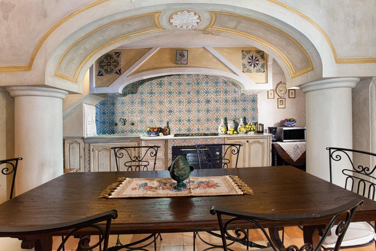 Estate4Home - Palazzo Crocione ポジターノ エクステリア 写真